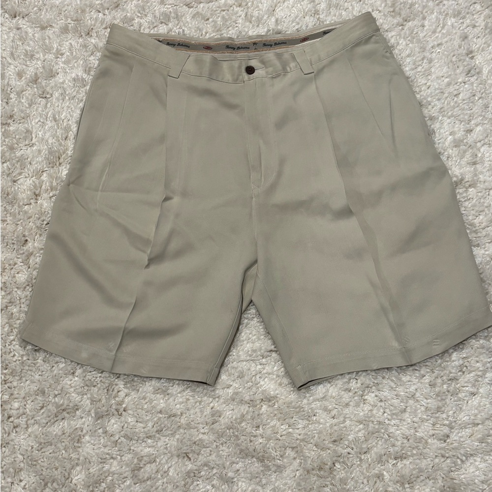 Tommy Bahama Cream Flat Front Shorts